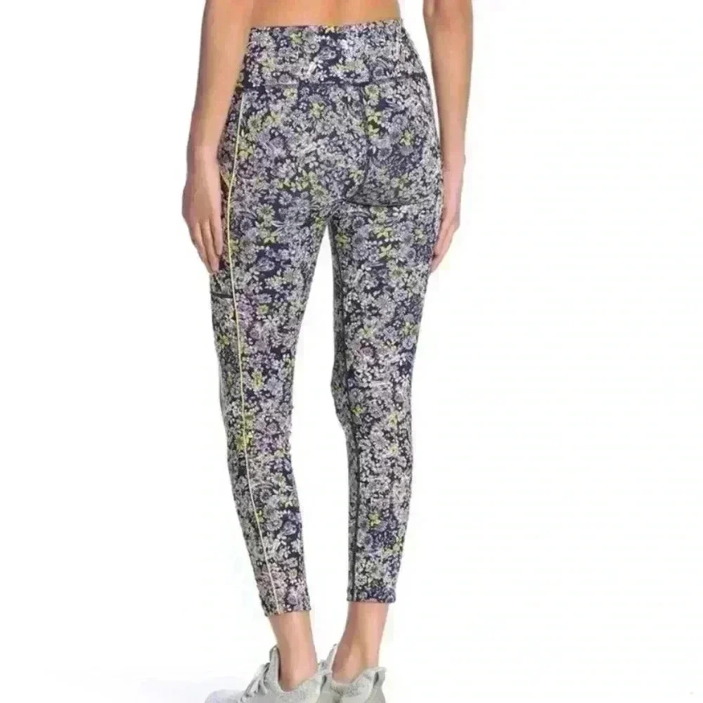 Free People Movement Navy Blue Eden Floral Leggings Sz M - Picture 3 of 10